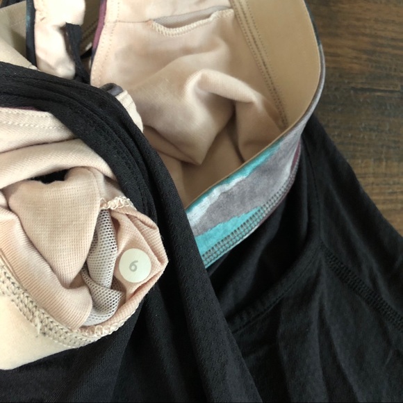 SOLD Lululemon tank top bra cool racerback - Picture 4 of 5
